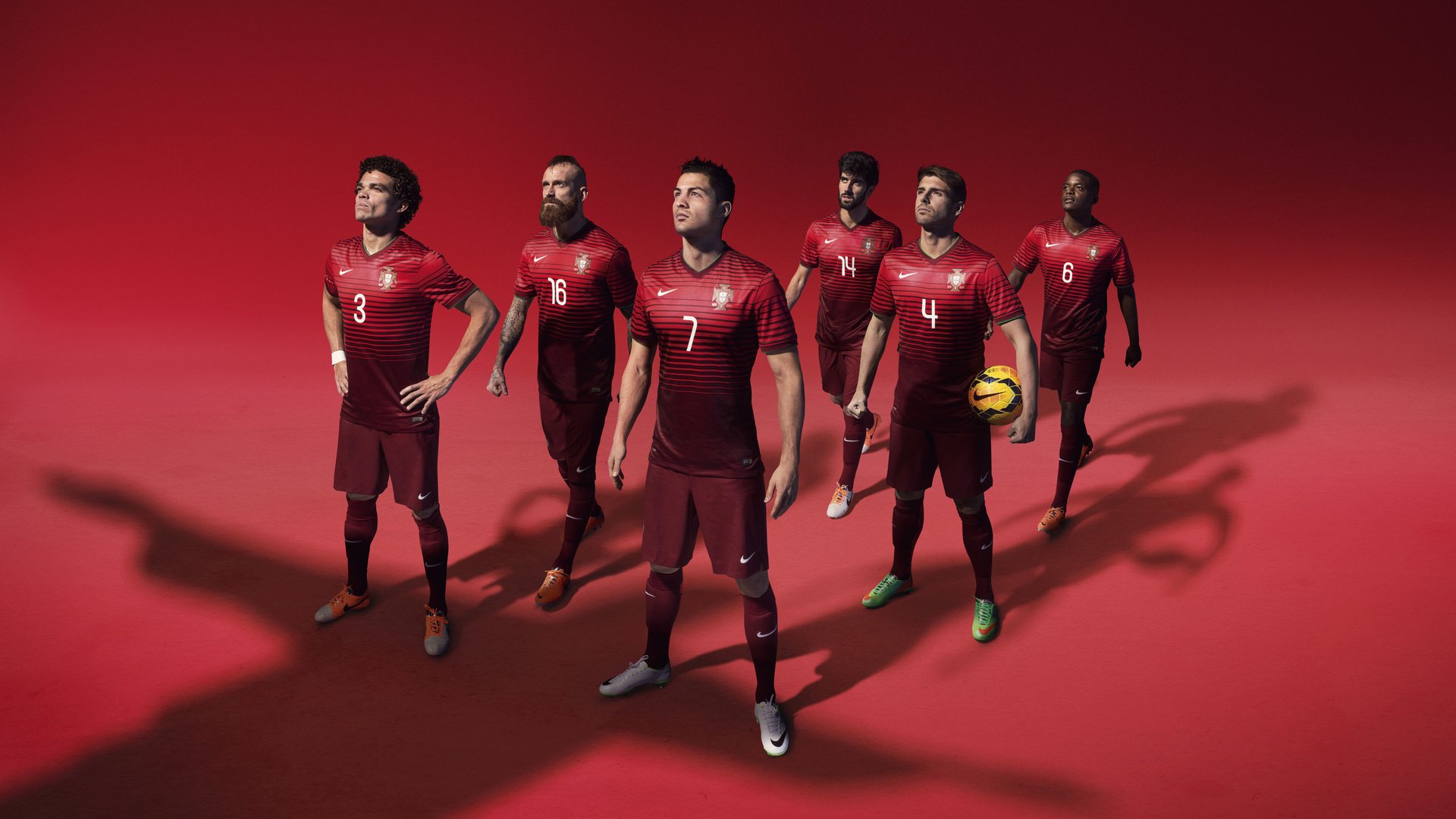 欧洲杯逆转传奇：战术调整创造奇迹！，欧洲杯回传失误